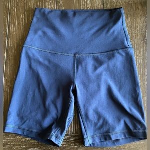 true navy lululemon Align High-Rise Short 6"